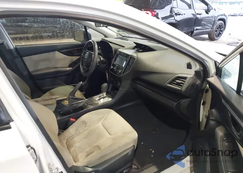 2018 Subaru Impreza 2.0I Premium из США, поврежденный, VIN 4S3GTAD68J3700228